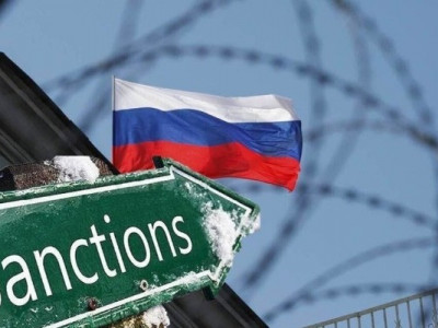 Bloomberg: 12-ий пакет санкцій ЄС включає заборону на імпорт російських алмазів, ЗПГ та обмеження проти IT-сектору