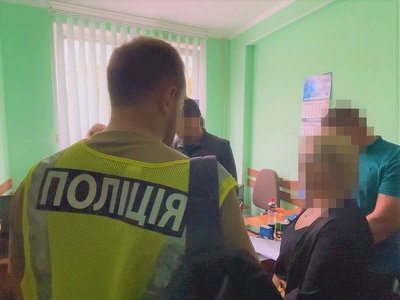 Поліцейські Івано-Франківщини викрили та затримали голову ВЛК
