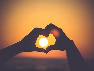 Вчені показали, де у нашому тілі міститься любов