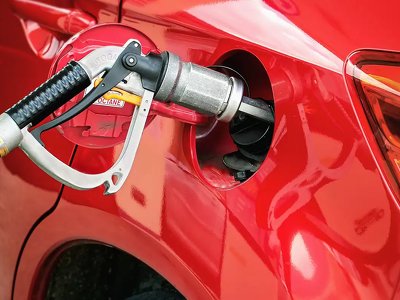 Названо 5 причин, чому не варто переводити автомобіль на газ