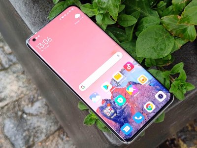 Європейська країна відмовляється продавати смартфони Xiaomi через війну в Україні