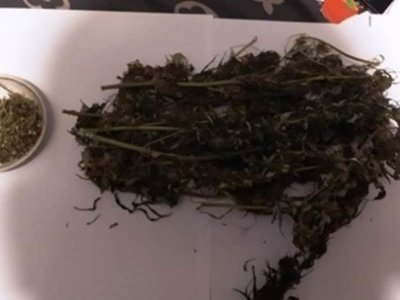 Розповсюджував наркотики: поліція затримала чоловіка