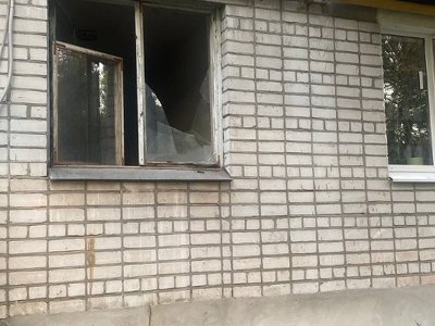 «У цьому мікрорайоні повністю вибиті вікна, пошкоджені дахи», — Лунін про наслідки прильоту по Кременчуку
