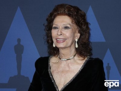 89-річна Софі Лорен після падіння у своєму будинку зламала стегнову кістку. Актрису прооперували