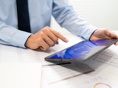 Зеленський підписав закон про відновлення звітування політичних партій
