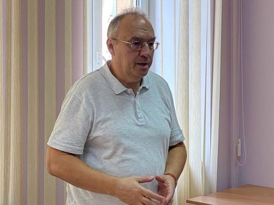 Під тиском громадськості: кагебіста Вєдєнєєва оперативно звільнили з посади заст. директора Інституту українознавства