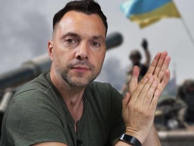 Народна депутатка подала заяву до поліції на Олексія Арестовича: що він зробив
