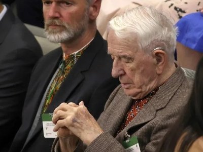 «Чому українців вкотре виставляють терпілами і „фашистами“ на радість кремлю»: журналістка про скандал через ветерана СС «Галичина» в парламенті Канади