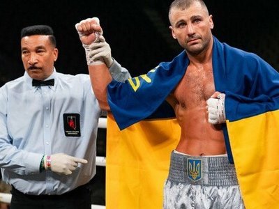 Гвоздик яскраво «вирубав» суперника в андеркарді бою Альварес — Чарро: відео нокауту