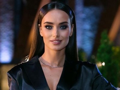 Ксенія Мішина показала 11-річного сина з новим кольором волосся