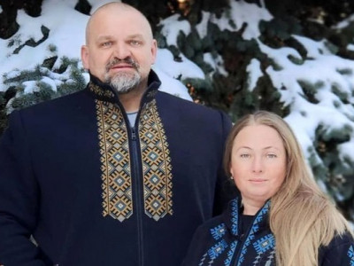 Василь Вірастюк після 15 років шлюбу зі скандалом розлучається з дружиною