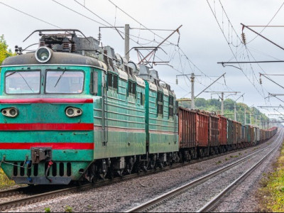 Укрзалізниця у вересні зменшила експортні перевезення на 31%