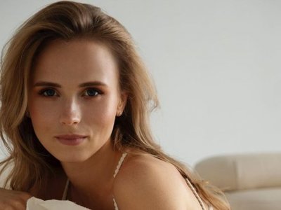 Ганна Кошмал вразила мережу стійкою догори ногами