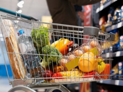 Ціни на молоко, м'ясо та овочі виростуть: які цінники будуть у магазинах