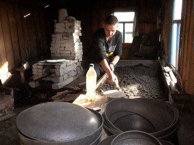 На Волині 19-річний хлопець перетворив дідівські традиції на сімейне ремесло