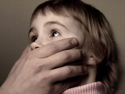 ВІЛ-інфікований чоловік зґвалтував власну доньку