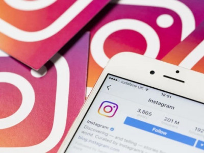 Соцмережа Instagram дозволила усім користувачам завантажувати публічні Reels