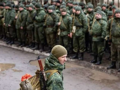 За останні кілька днів в Маріуполі загадково загинуло 6 окупантів