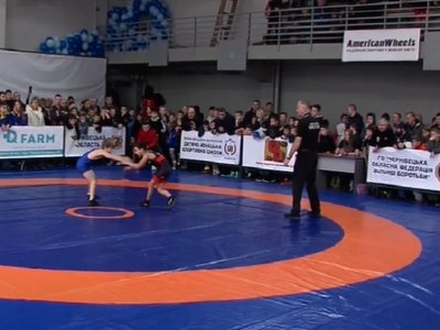 Як проходить Чемпіонат України з вільної боротьби 2023 у Чернівцях?