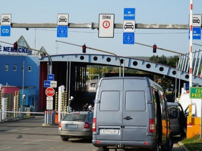 Словацькі перевізники з 1 грудня заблокують пункт пропуску на кордоні з Україною