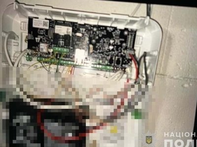 Чоловік під час тривоги викрав систему автоматичного відкриття дверей в укритті