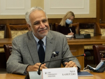 Україна отримає понад 1 млрд доларів від Світового банку