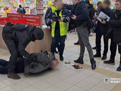 Брехав, що чоловік живий: у Харкові шахрай виманював у вдови воїна ЗСУ $10 тис