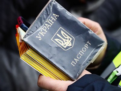 Фальшивий скандал: Рада оборони Закарпатської області не приймала рішення про перевірку вантажу, багажів та житла громадян