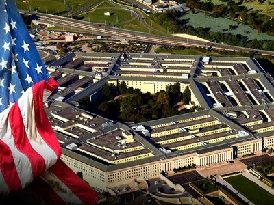 США не встигають виробляти зброю через війни у світі. Politico оприлюднив тези таємного документа