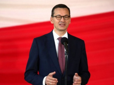 Польща й далі домагатиметься відновлення дозволів для перевізників з України, - Моравецький