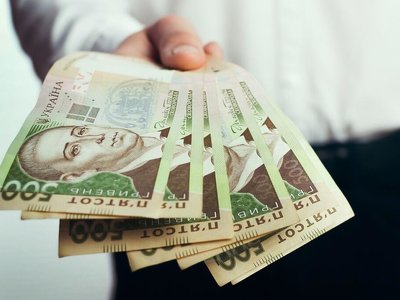 Цьогоріч двоє прикарпатських нардепів — серед “найдорожчих” у Верховній Раді (СПИСОК)