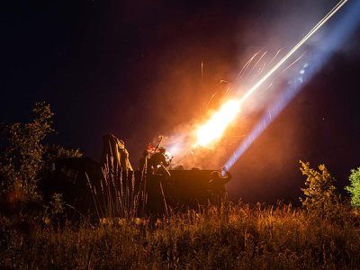 Уночі в небі над Україною знищили 10 із 17 “шахедів”