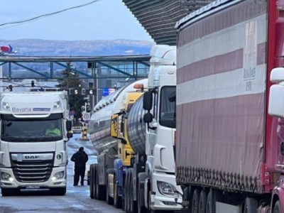 Стало відомо, скільки втратив держбюджет України через блокаду польського кордону