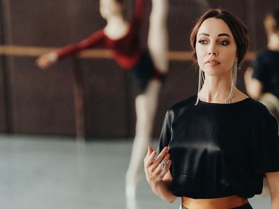 Катерина Кухар з дітьми показала стильну ялинку