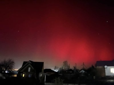 Гігантська аномальна діра на Сонці випромінює небезпечний вітер