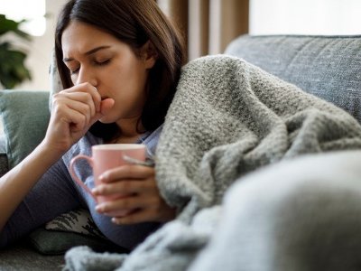 Як позбутися кашлю в домашніх умовах: 5 способів