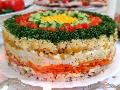 Яскравий, пікантний та дуже смачний салат з куркою та морквою по-корейськи