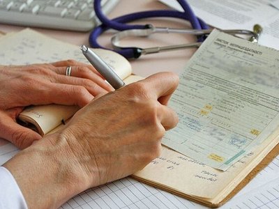 Перевірка обґрунтованості видачі працівнику листка непрацездатності: чи проводить ПФУ перевірку?