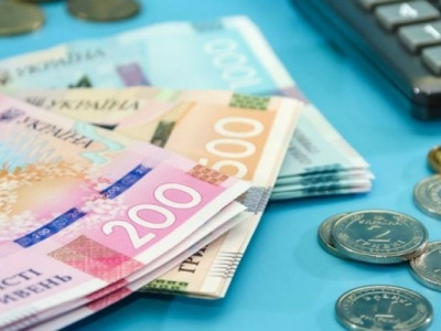 Соціальні виплати у 2024 році: хто і скільки отримуватиме