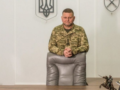 Чи чекати змін на фронті?: західні ЗМІ відреагували на відставку Залужного