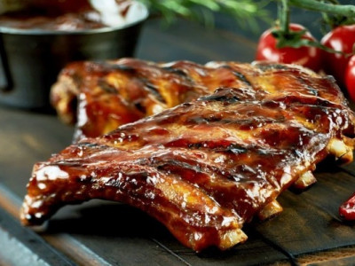 Ребра у духовці: рецепт української господині