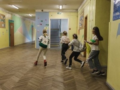 Весняні канікули 2024: коли та скільки відпочиватимуть школярі в Україні