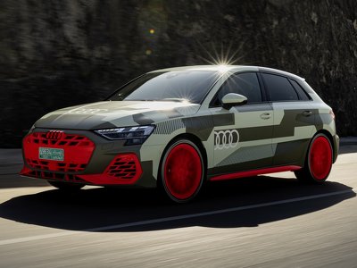 Компанія Audi розповіла про зміни в оновленому S3