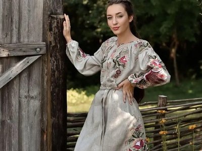Вишита сукня як модний тренд