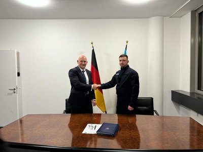 “Укроборонпром” підписав угоду про співпрацю з провідним німецьким виробником озброєнь Dynamit Nobel Defence