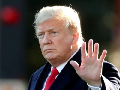 Ні слова про Путіна: Трамп пов'язав смерть Навального з проблемами у США