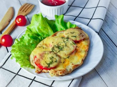 Смачна курка по-французьки
