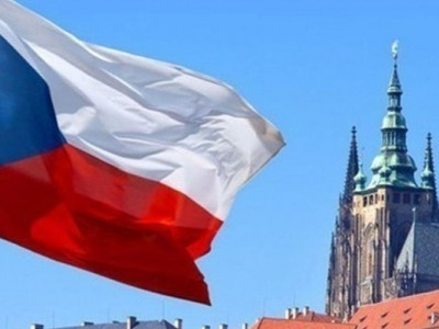 Чехія безстроково заборонила видачу віз громадянам РФ і Білорусі