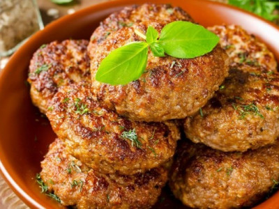 Котлети з начинкою, які хочеться ще і ще