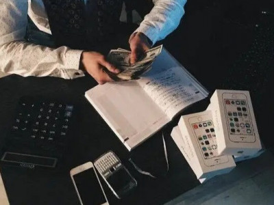 12 професій, які приносять людям неймовірно великі гроші
